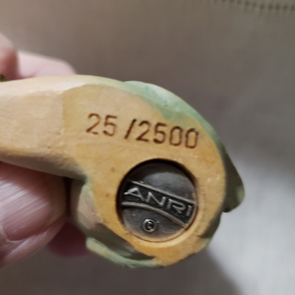 Anri "Mira Fujita" Hand Carved and Hand Painted Harlequin 25/2500 - Picture 6 of 7